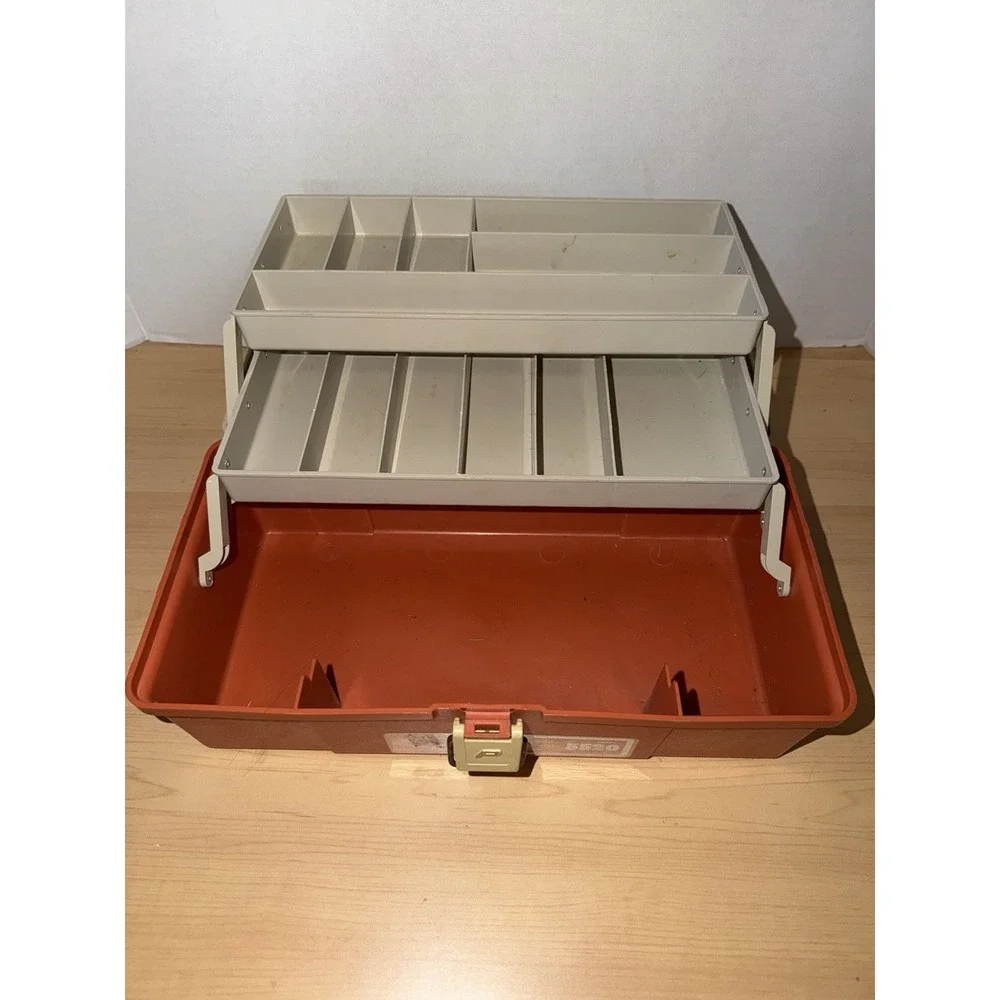 Vintage Plano 5520 Fishing Tackle Box 2-Tray Cantilever Retro Orange & Tan USA